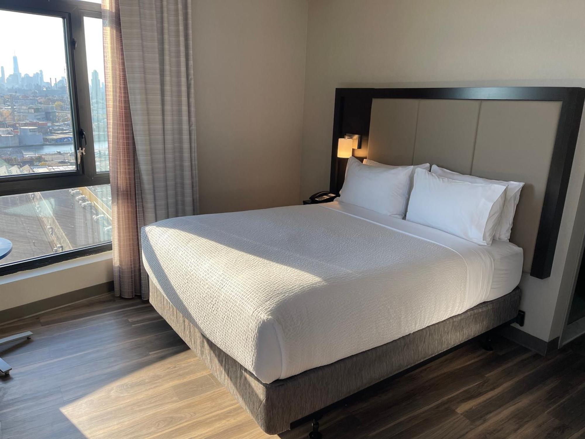 Holiday Inn Express Long Island City E - New York By Ihg المظهر الخارجي الصورة